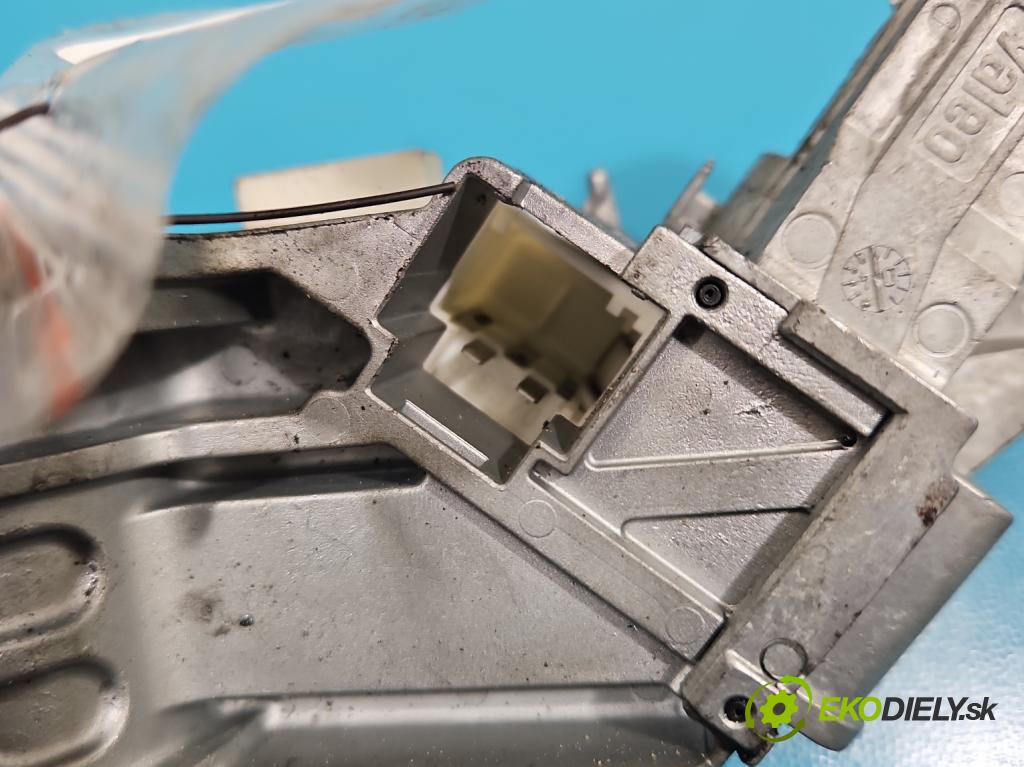 Opel Astra III 2004-2014 1.7 cdti 101 HP manual 74 kW 1686 cm3 5- Spínačka  (Spínacia skrinka)