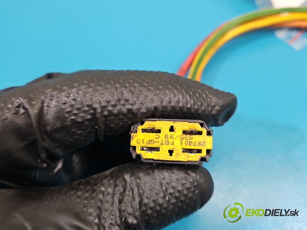 Renault Scenic I 1996-2003 1.6 16V 107 HP manual 79 kW 1598 cm3 5- Spínačka  (Spínacia skrinka)