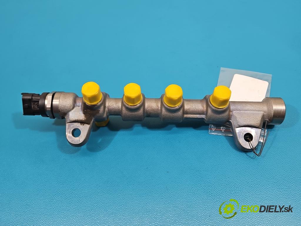 Fiat Freemont 2.0 JTD 170 HP automatic 125 kW 1956 cm3 5- lišta vstrekovacia 0445214254 (Vstrekovacia lišta)