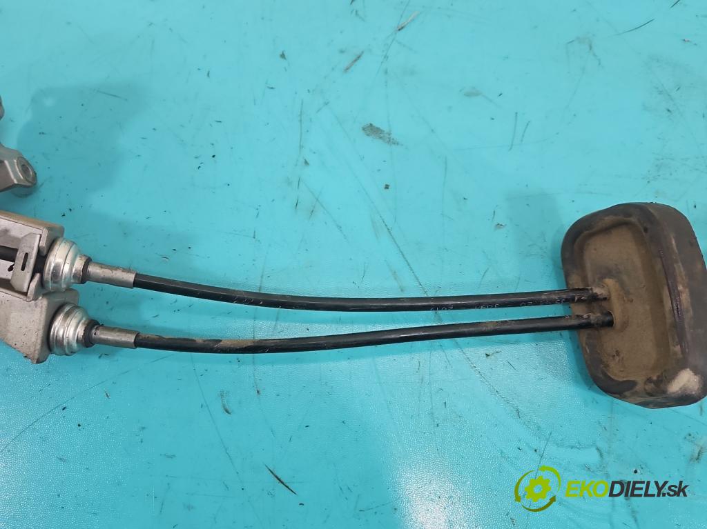 Nissan Primastar 2001-2014 2.0 dci 114 HP manual 84 kW 1995 cm3 5- Páka: Změny: stupeň,rýchlosť  (Rýchlostná páka (kulisa))