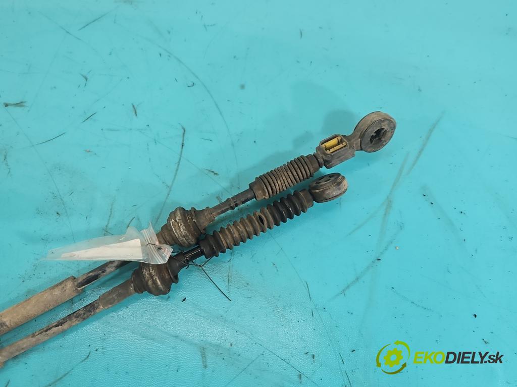 Nissan Primastar 2001-2014 2.0 dci 114 HP manual 84 kW 1995 cm3 5- Páka: Změny: stupeň,rýchlosť  (Rýchlostná páka (kulisa))