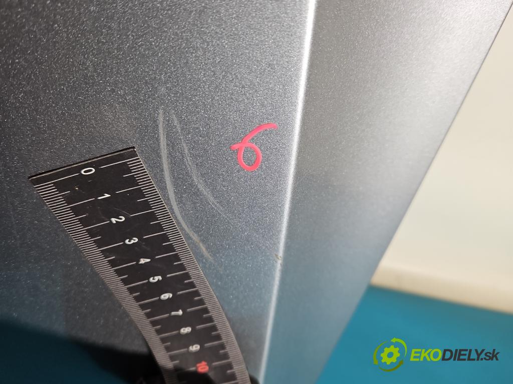 Vw Passat B8 2014 - 1.4 tsi 125 hp manual 92 kW 1395 cm3 4- kapota přední