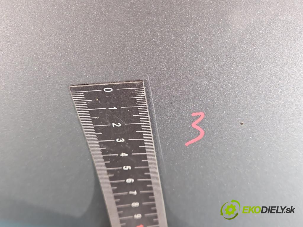 Vw Passat B8 2014 - 1.4 tsi 125 hp manual 92 kW 1395 cm3 4- kapota přední