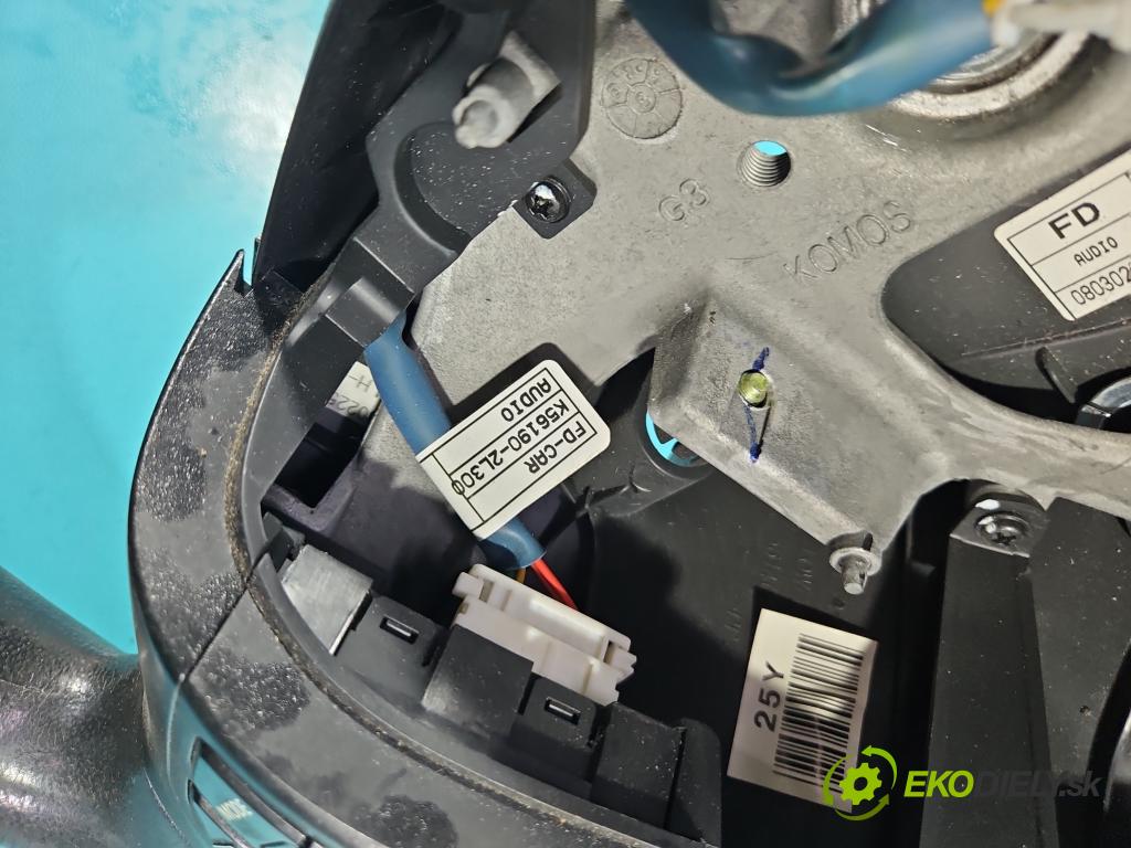 Hyundai I30 I 2007-2012 1.6 crdi 115 hp manual 84.6 kW 1582 cm3 5- volant  (Volant)