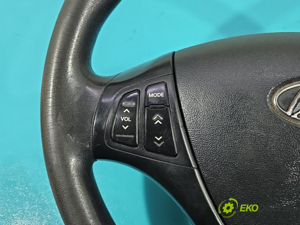 Hyundai I30 I 2007-2012 1.6 crdi 115 hp manual 84.6 kW 1582 cm3 5- volant  (Volant)