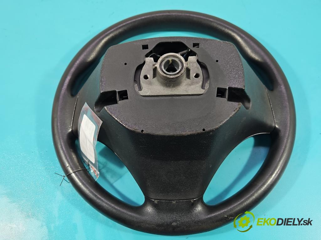 Hyundai I30 I 2007-2012 1.6 crdi 115 hp manual 84.6 kW 1582 cm3 5- volant  (Volant)