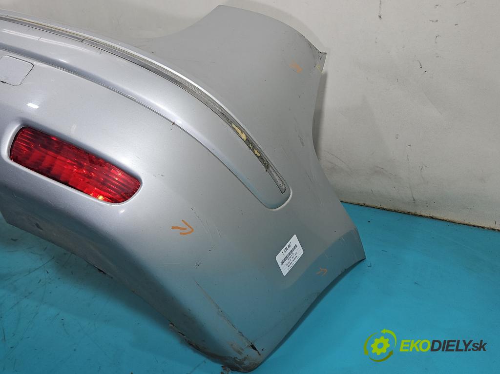 Hyundai I30 I 2007-2012 1.6 crdi 115 HP manual 84.6 kW 1582 cm3 5- nárazník zadné  (Kľučka dverí ostatné)