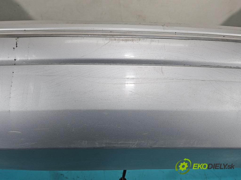 Hyundai I30 I 2007-2012 1.6 crdi 115 HP manual 84.6 kW 1582 cm3 5- nárazník zadné  (Kľučka dverí ostatné)