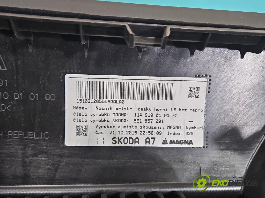 Skoda Octavia III 2013- 1.6 TDI 110 HP manual 81 kW 1598 cm3 5- kokpit,pristrojová doska rozdeľovacia 8V0880204E