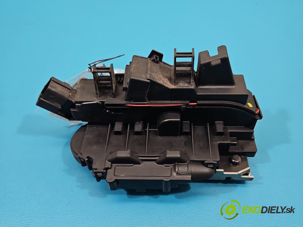 Fiat Croma II 2005-2010 1.9 jtd 120 HP manual 88 kW 1910 cm3 5- zámok zadné ľavý 51780207