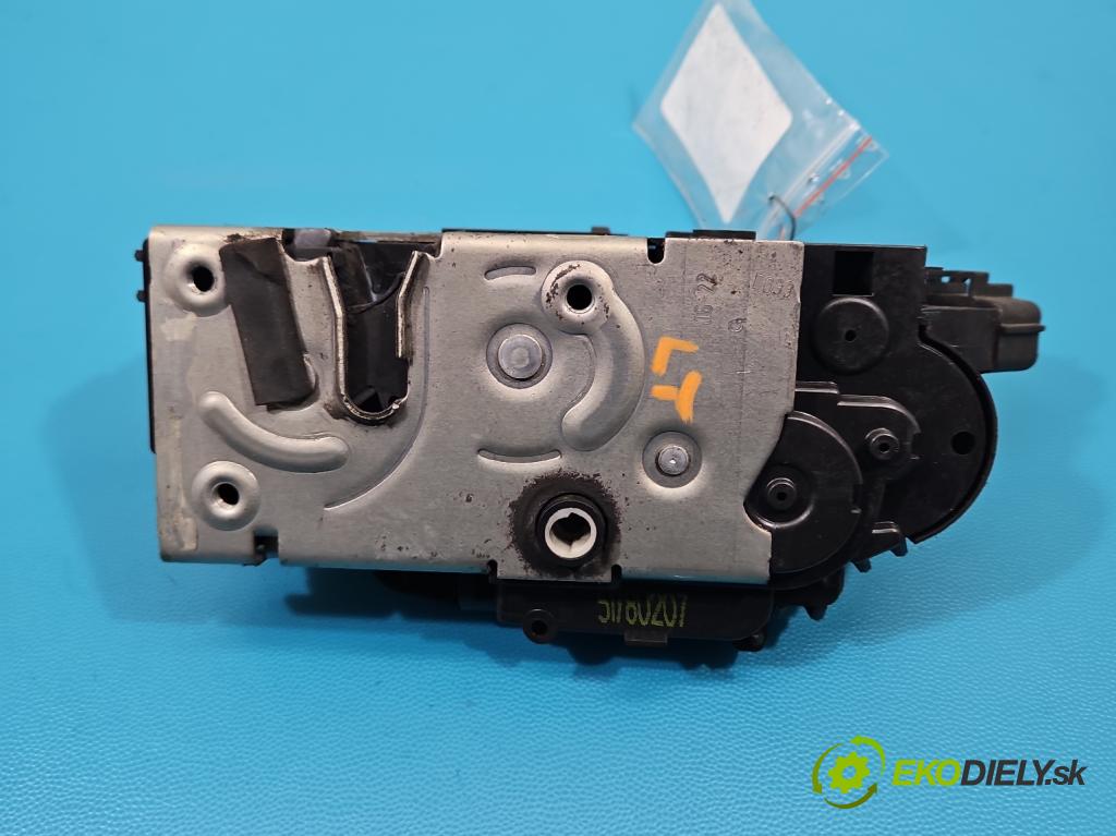 Fiat Croma II 2005-2010 1.9 jtd 120 HP manual 88 kW 1910 cm3 5- zámok zadné ľavý 51780207