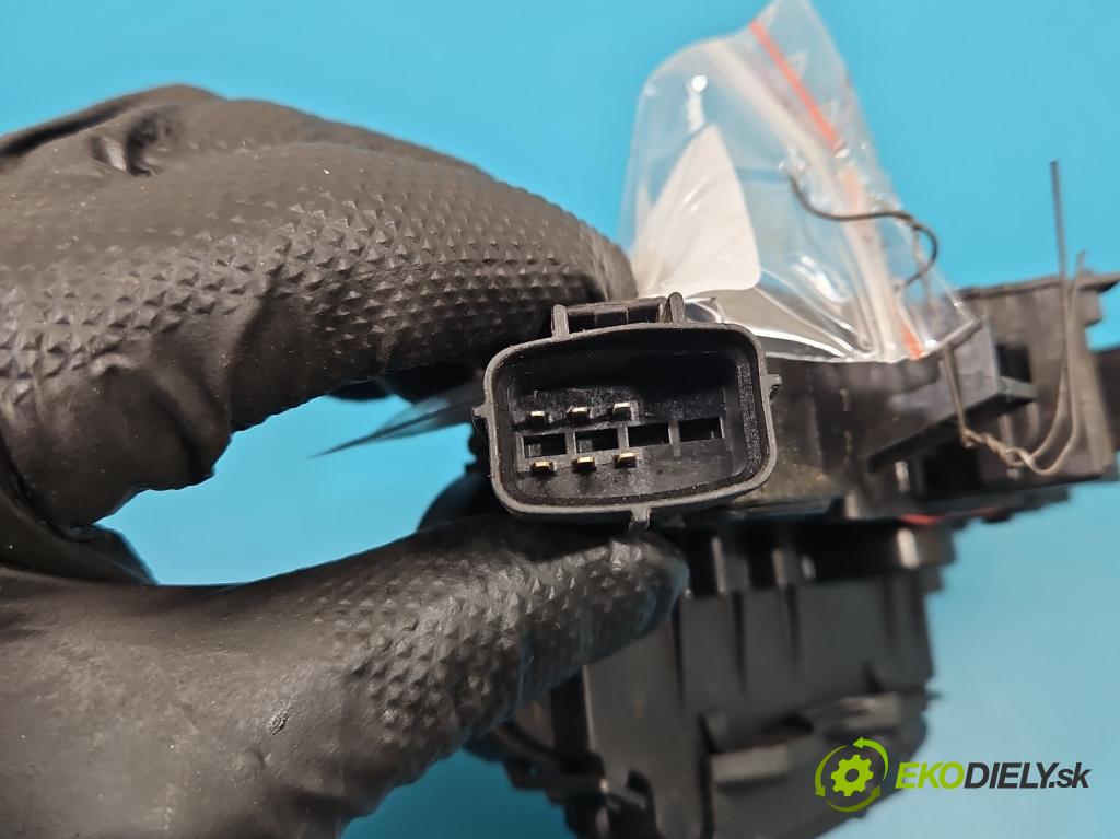 Fiat Croma II 2005-2010 1.9 jtd 120 HP manual 88 kW 1910 cm3 5- zámok zadné ľavý 51780207