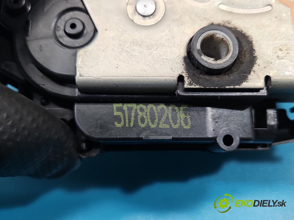 Fiat Croma II 2005-2010 1.9 jtd 120 HP manual 88 kW 1910 cm3 5- zámok zadné pravý 51780206