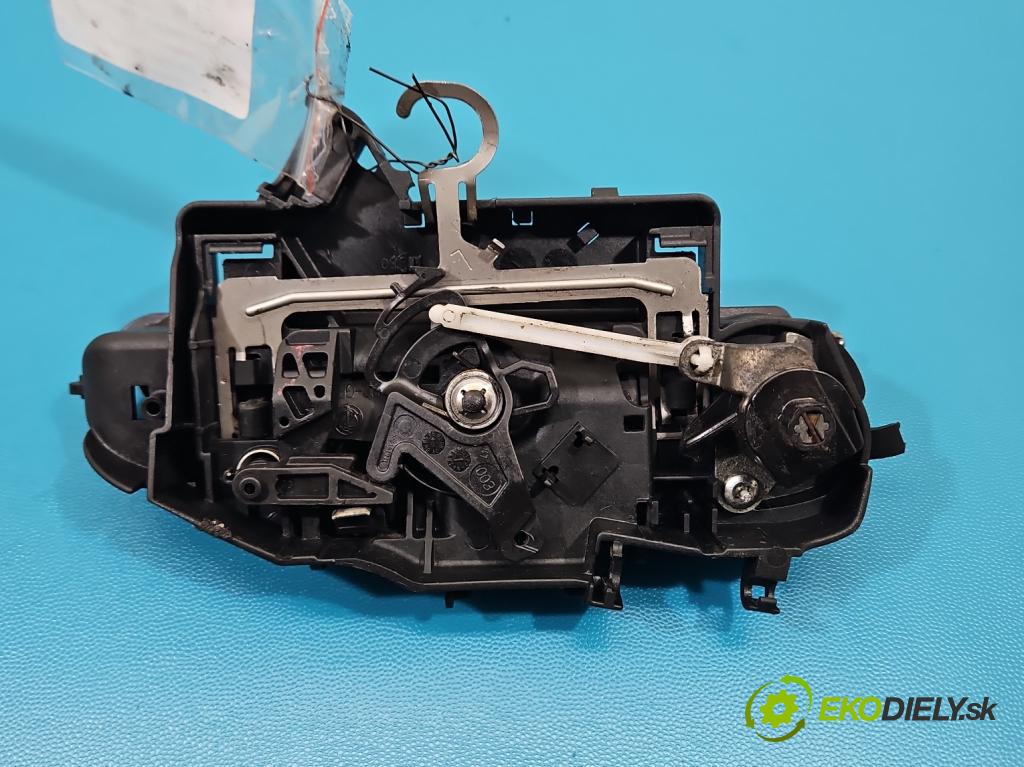 Fiat Croma II 2005-2010 1.9 jtd 120 HP manual 88 kW 1910 cm3 5- rukoväť predné ľavé mimo: 51734935 (Kľučka dverí vonkajšia predná ľavá)