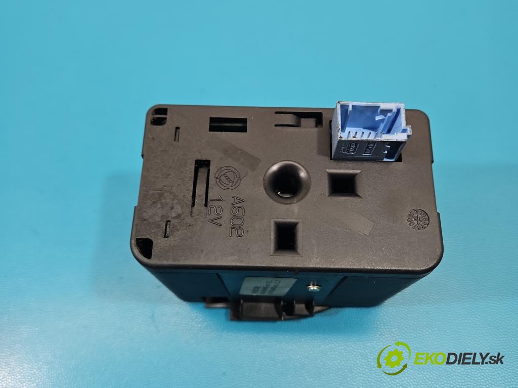 Fiat Croma II 2005-2010 1.9 jtd 120 HP manual 88 kW 1910 cm3 5- Spínačka 7354312800 (Spínacia skrinka)