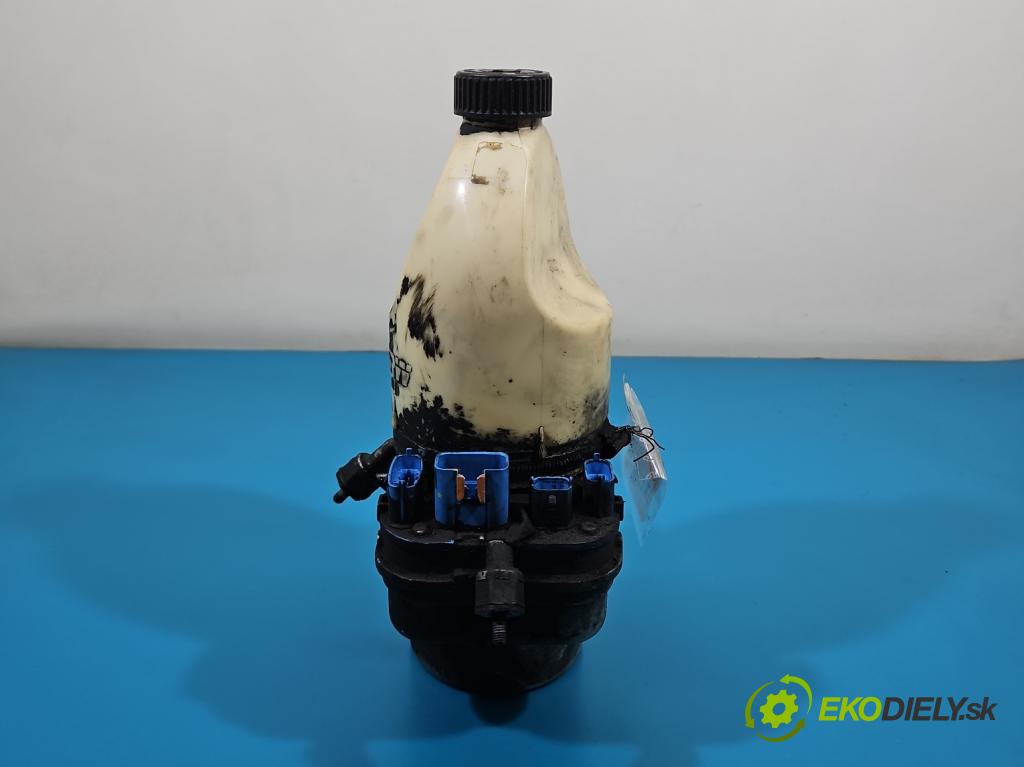 Fiat Croma II 2005-2010 1.9 jtd 120 HP manual 88 kW 1910 cm3 5- čerpadlo posilovač  (Servočerpadlo)