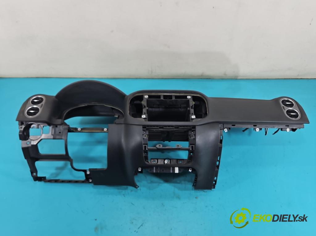 Vw Tiguan I 2007-2016 2.0 TDI 140 hp automatic 103 kW 1968 cm3 5- kokpit,přistrojova deska