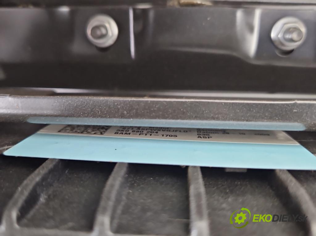 Vw Tiguan I 2007-2016 2.0 TDI 140 hp automatic 103 kW 1968 cm3 5- kokpit,přistrojova deska