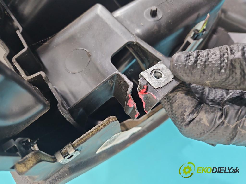 Vw Tiguan I 2007-2016 2.0 TDI 140 hp automatic 103 kW 1968 cm3 5- kokpit,přistrojova deska