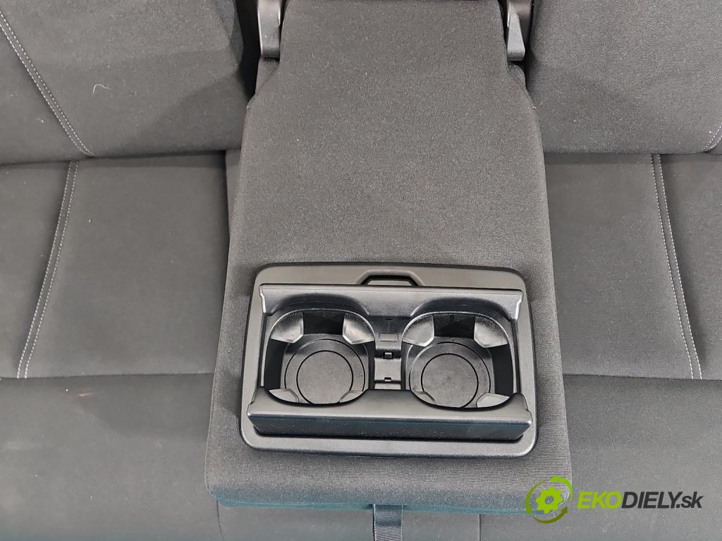 Bmw 3 F30 2011-2018 2.0d 184hp manual 135 kW 1995 cm3 5- Pohovka: zadné  (Sedadlo)