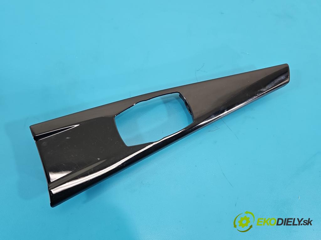 Bmw 3 F30 2011-2018 2.0d 184hp manual 135 kW 1995 cm3 5- lišta ozdobná vnitŕní: 9218549-11