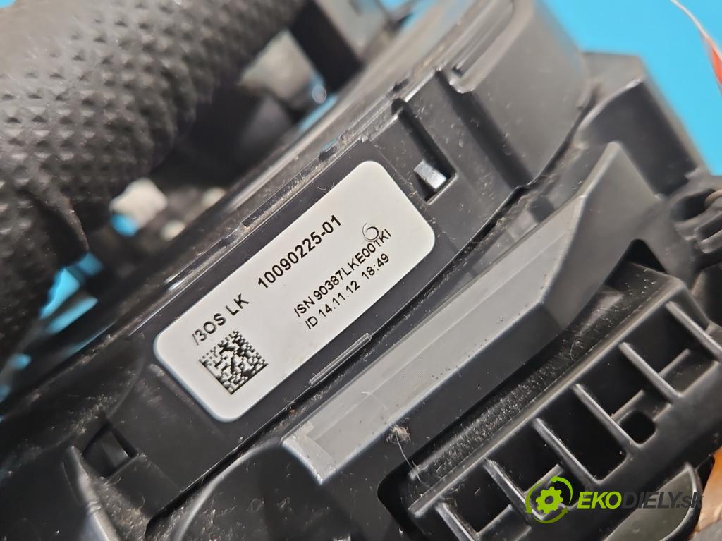 Bmw 3 F30 2011-2018 2.0d 184hp manual 135 kW 1995 cm3 5- prepínač komplex: 9253759 (Prepínacie páčky pod volantom)