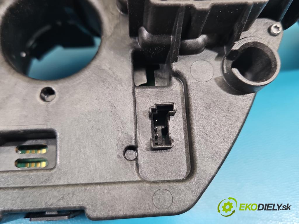 Bmw 3 F30 2011-2018 2.0d 184hp manual 135 kW 1995 cm3 5- prepínač komplex: 9253759 (Prepínacie páčky pod volantom)