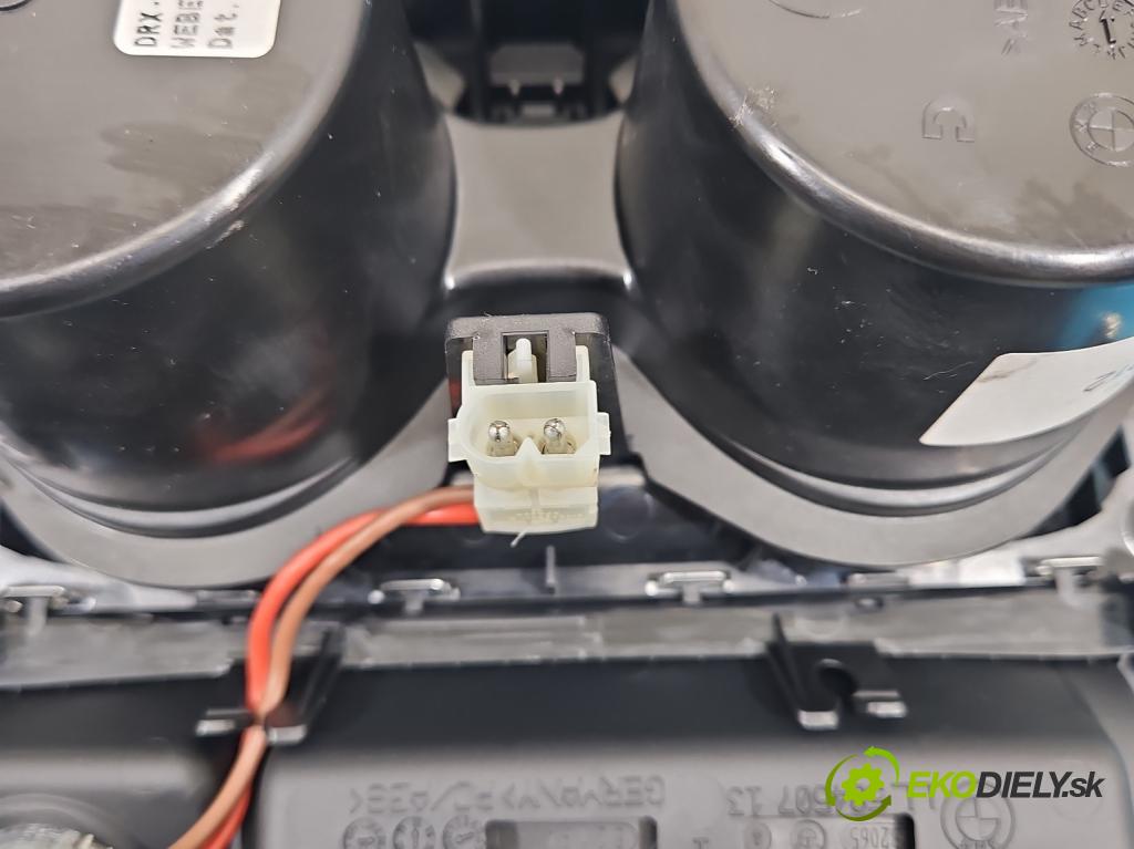 Bmw 3 F30 2011-2018 2.0d 184hp manual 135 kW 1995 cm3 5- Rukojeť: na nápoje: 82197007 (Držiak (úchyt) na nápoje)