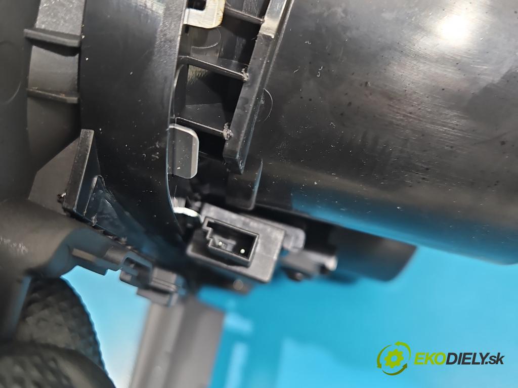 Bmw 3 F30 2011-2018 2.0d 184hp manual 135 kW 1995 cm3 5- Rukojeť: na nápoje: 82197007 (Držiak (úchyt) na nápoje)