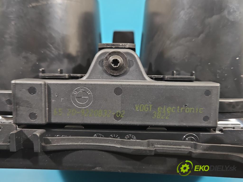 Bmw 3 F30 2011-2018 2.0d 184hp manual 135 kW 1995 cm3 5- Rukojeť: na nápoje: 82197007 (Držiak (úchyt) na nápoje)