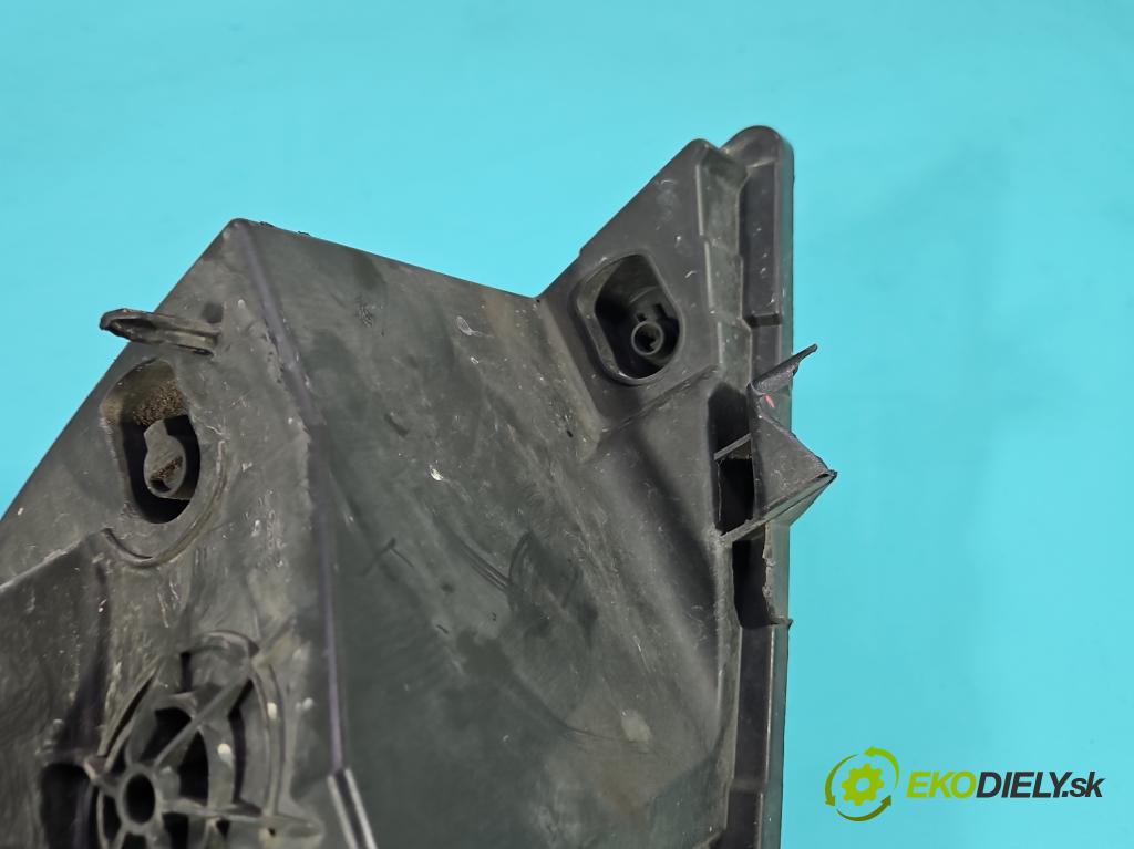 Renault Master III 2010-2024 2.3 dci 163 HP manual 120 kW 2299 cm3 5- Reflektor: pravý 260100049R (Svetlo predné pravé)