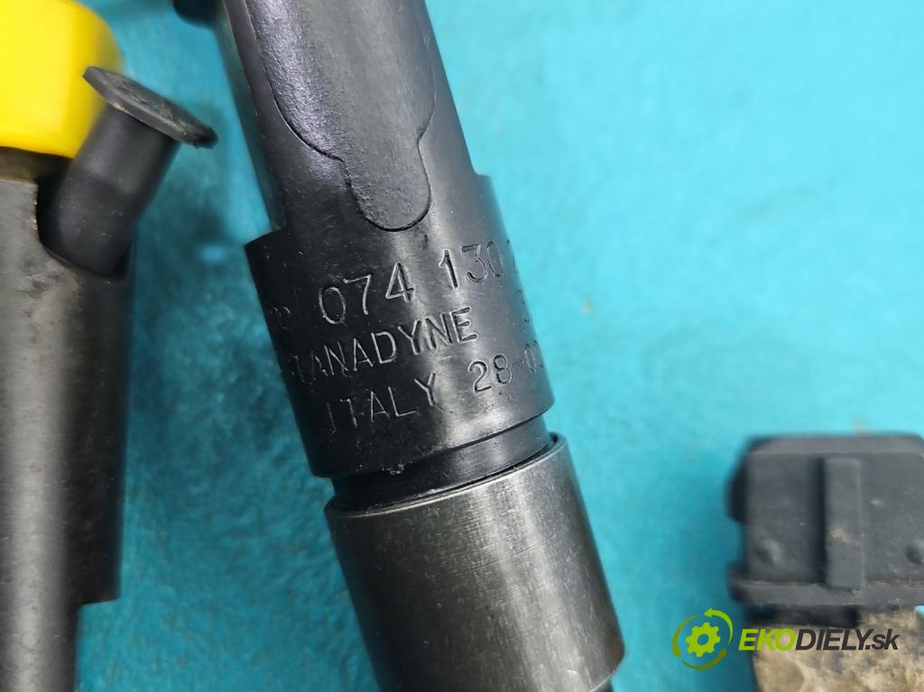 Vw Transporter T4 1990-2003 2.5 TDI AJT 88 HP manual 65 kW 2461 cm3 5- vstrek 074130202N (Vstrekovač paliva)