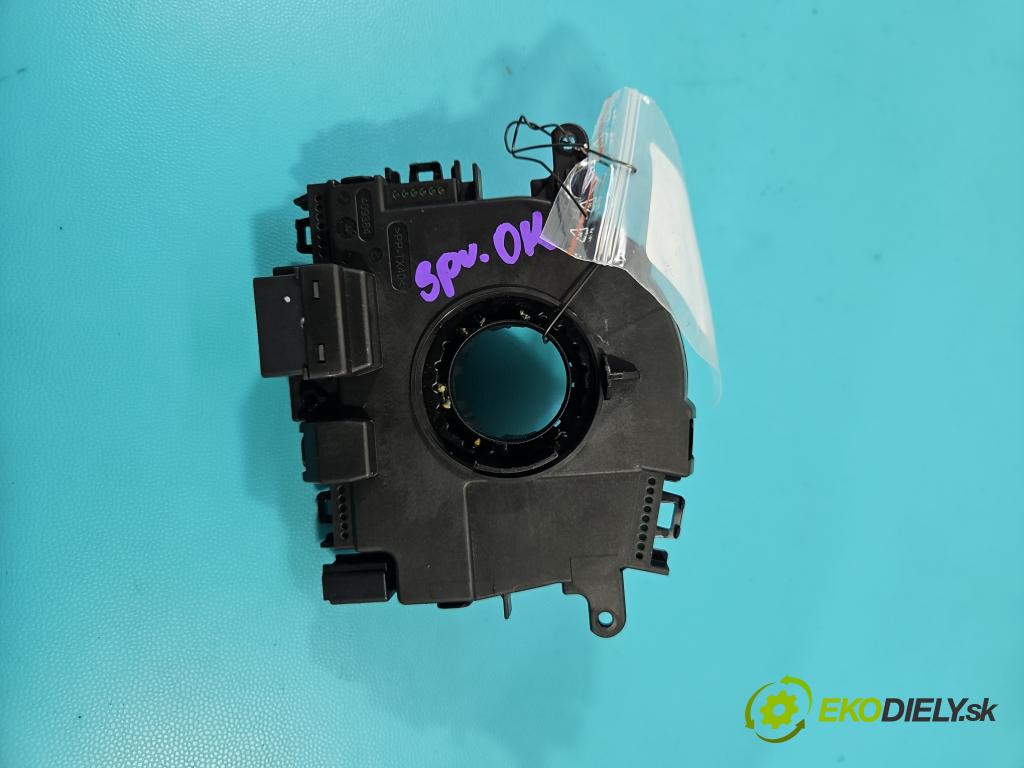 Vw Passat B8 2014 - 1.4 tsi 125 HP manual 92 kW 1395 cm3 4- Páska: airbag 5Q0953569A (Airbag)