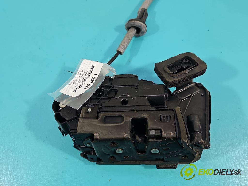 Vw Passat B8 2014 - 1.4 tsi 125 HP manual 92 kW 1395 cm3 4- zámok predné pravý B6A5TB837016A