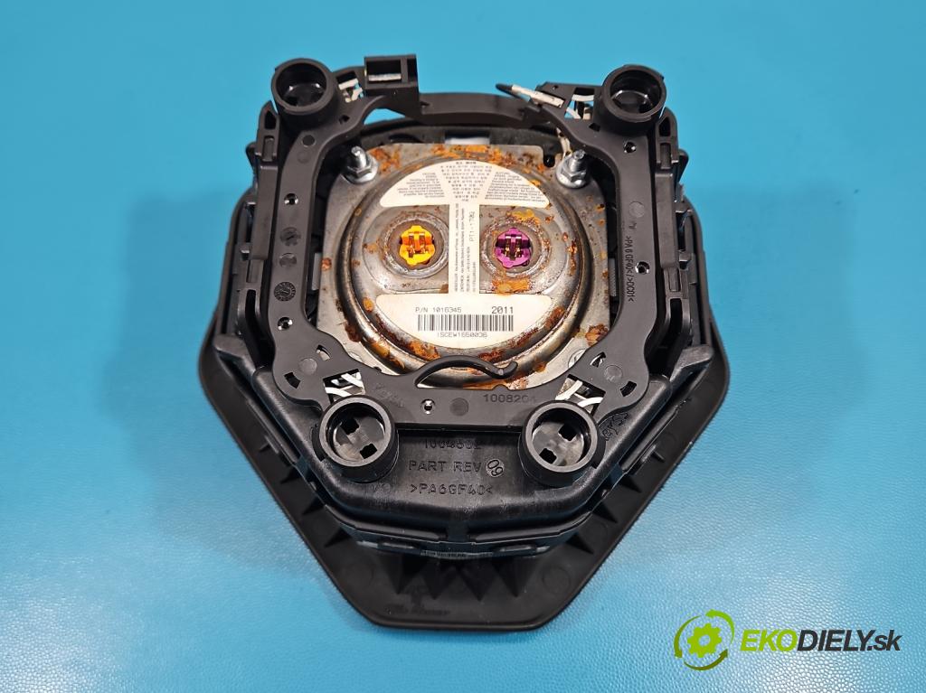 Alfa romeo Giulietta 1.4 T 170 HP manual 125 kW 1368 cm3 5- airbag vzduch: Řidiči: 1560915200 (Airbag)