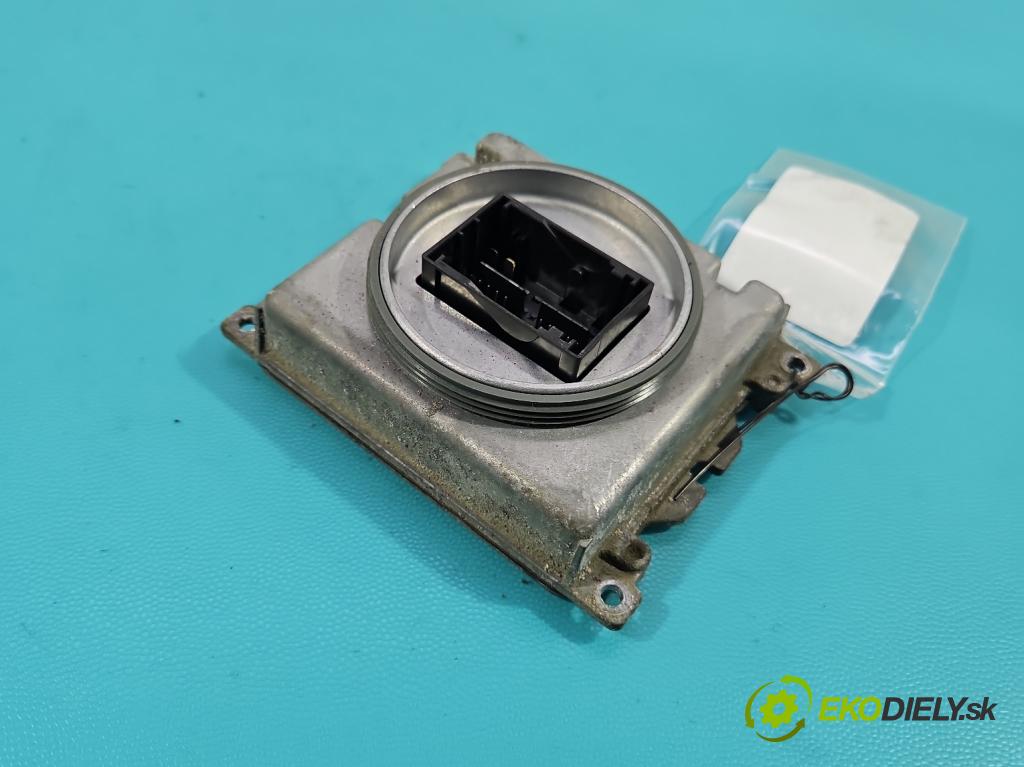 Vw Passat B8 2014 - 1.4 tsi 125 HP manual 92 kW 1395 cm3 4- střídač: xenon 7PP941571AC (Riadiaca jednotka xenónu)