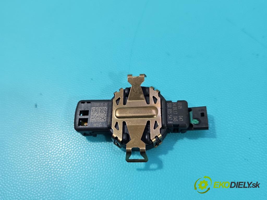 Vw Passat B8 2014 - 1.4 tsi 125 HP manual 92 kW 1395 cm3 4- snímač déšť: 5Q0955547B (Snímač dažďa)