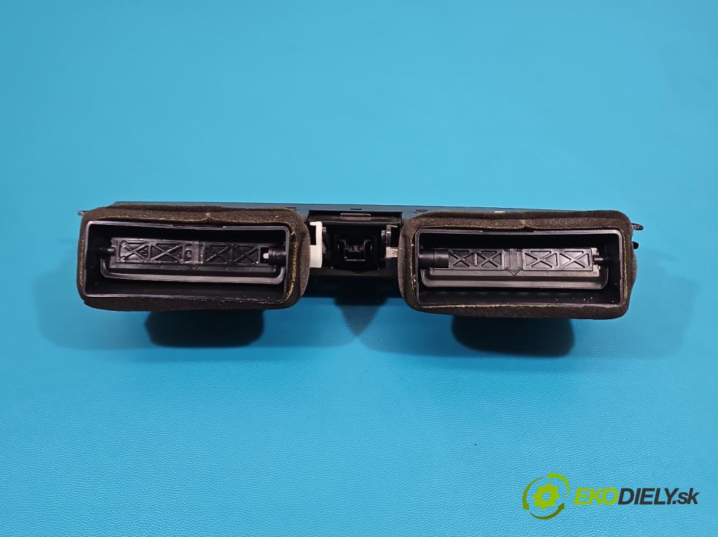 Alfa romeo Giulietta 1.4 T 170 HP manual 125 kW 1368 cm3 5- Mřížka: kúrenia stredová 1560883810 (Mriežka kúrenia (fukár))