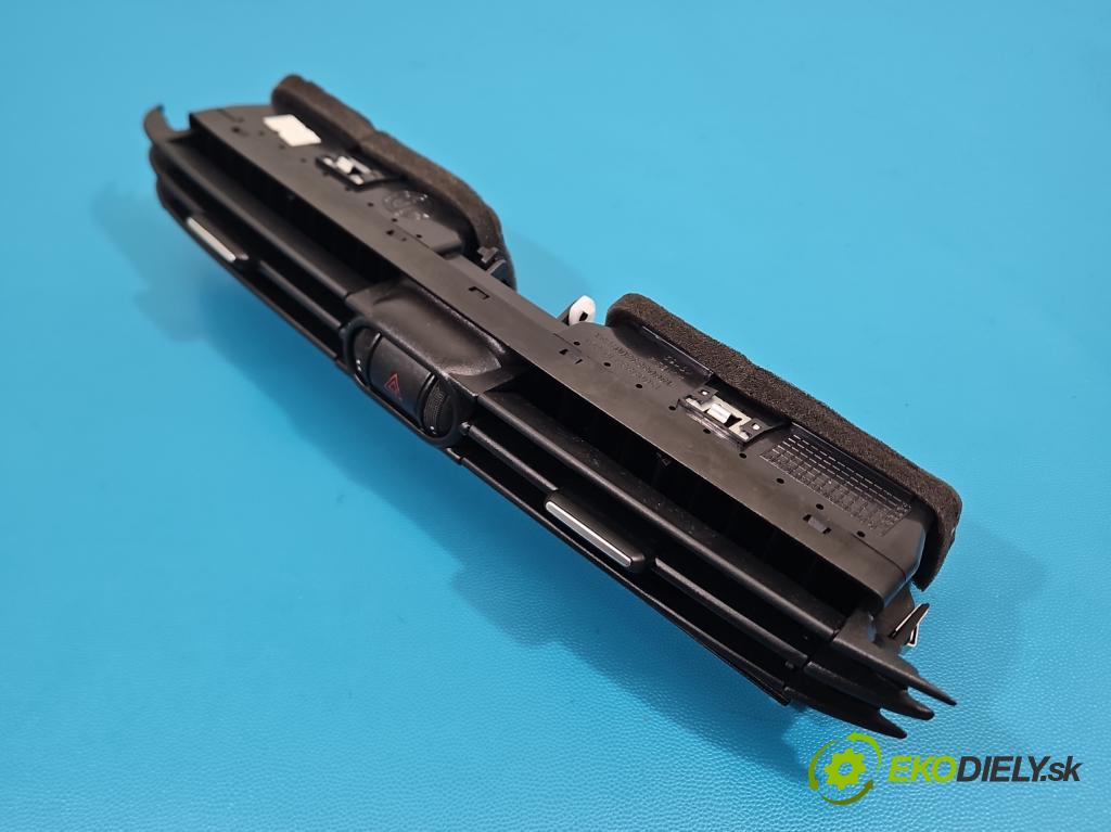 Alfa romeo Giulietta 1.4 T 170 HP manual 125 kW 1368 cm3 5- Mřížka: kúrenia stredová 1560883810 (Mriežka kúrenia (fukár))