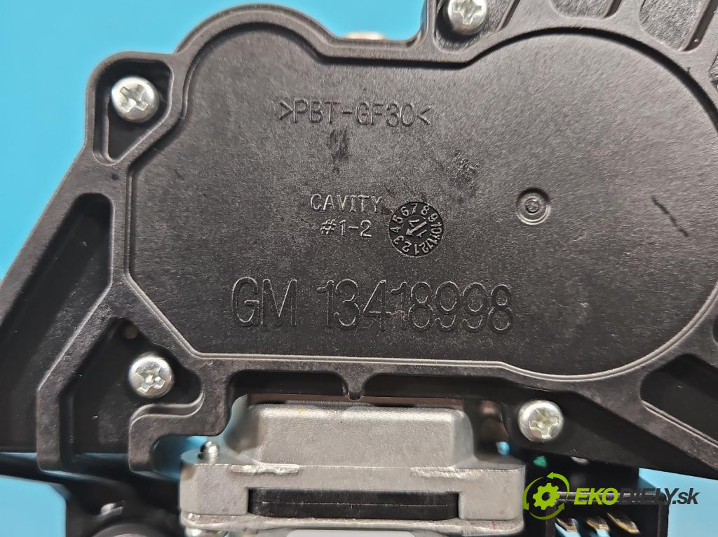 Opel Astra V  2015-2022 1.4 T 125 HP manual 92 kW 1399 cm3 5- motor stieračov zadné 13418998