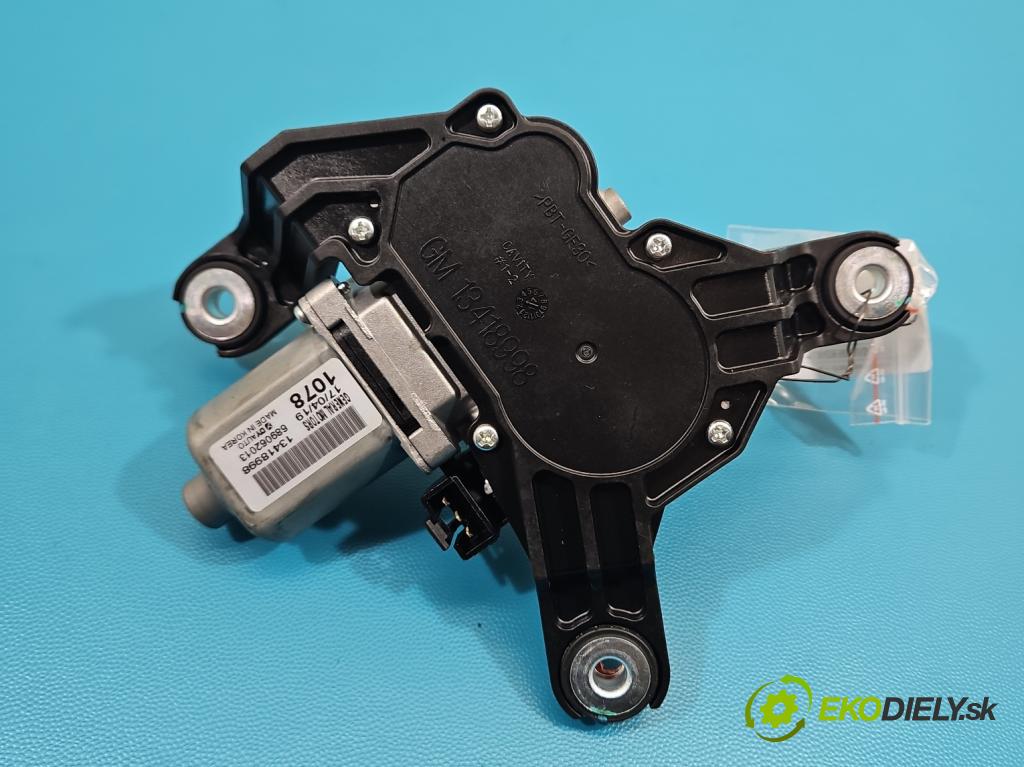 Opel Astra V  2015-2022 1.4 T 125 HP manual 92 kW 1399 cm3 5- motor stieračov zadné 13418998