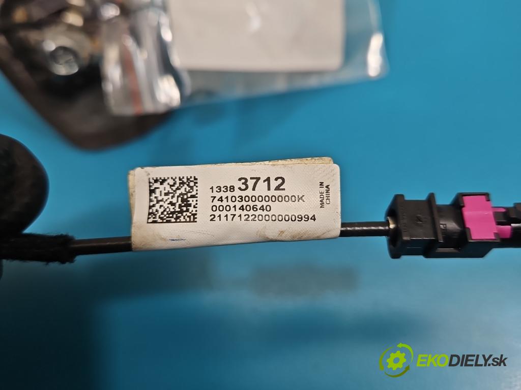 Opel Astra V  2015-2022 1.4 T 125 hp manual 92 kW 1399 cm3 5- Antena 13383712