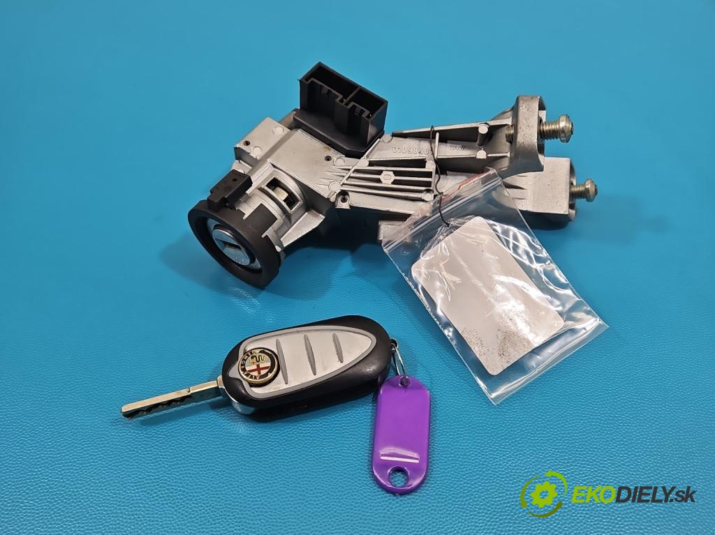 Alfa romeo Giulietta 1.4 T 170 HP manual 125 kW 1368 cm3 5- Spínačka 505194180B365 (Spínacia skrinka)