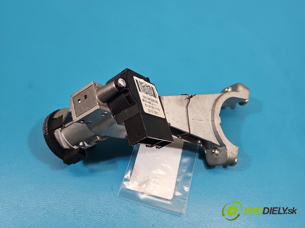 Alfa romeo Giulietta 1.4 T 170 HP manual 125 kW 1368 cm3 5- Spínačka 505194180B365 (Spínacia skrinka)