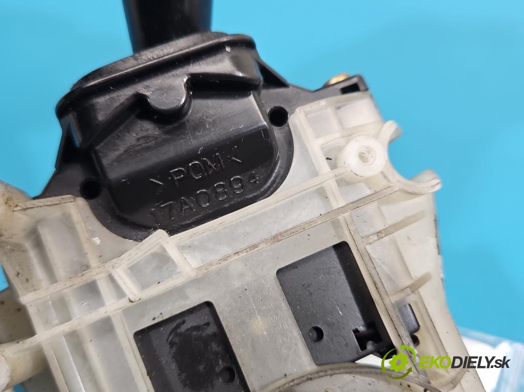 Toyota Corolla E11 1997-2002 1.4 vvti 97KM manual 71 kW 1398 cm3 3- prepínač komplex: 84310-1E680 (Prepínacie páčky pod volantom)