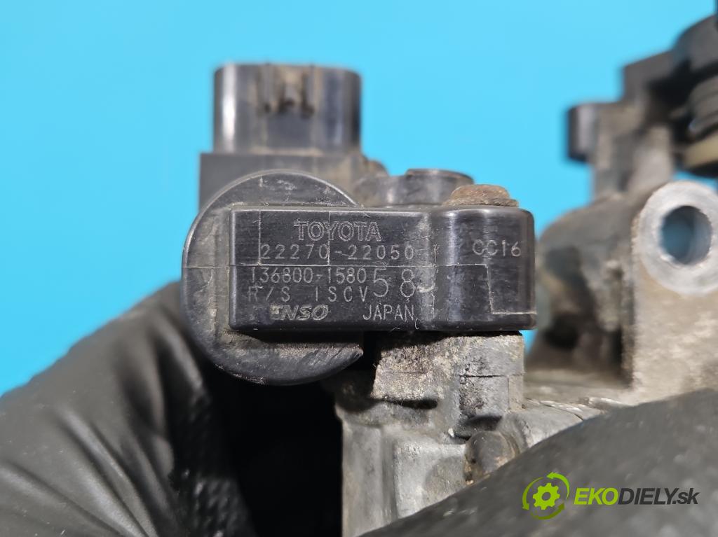 Toyota Corolla E11 1997-2002 1.4 vvti 97KM manual 71 kW 1398 cm3 3- klapka 22270-22050 (Škrtiaca klapka)