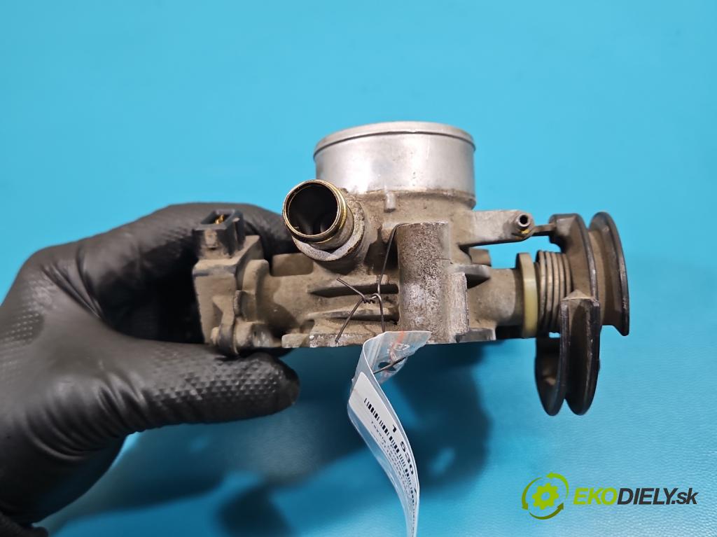 Toyota Corolla E11 1997-2002 1.4 vvti 97KM manual 71 kW 1398 cm3 3- klapka 22270-22050 (Škrtiaca klapka)