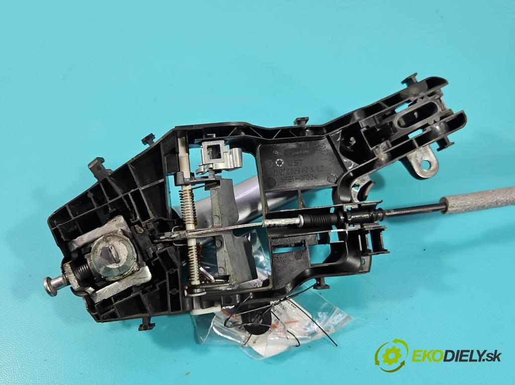 Vw Passat B8 2014 - 1.4 tsi 125 HP manual 92 kW 1395 cm3 4- rukoväť predné ľavé mimo: 517837811H (Kľučka dverí vonkajšia predná ľavá)