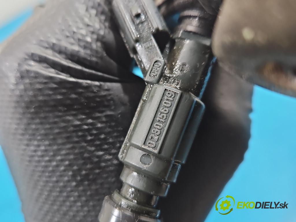 Toyota Corolla E11 1997-2002 1.4 vvti 97KM manual 71 kW 1398 cm3 3- vstrek 23250-0D030 (Vstrekovač paliva)