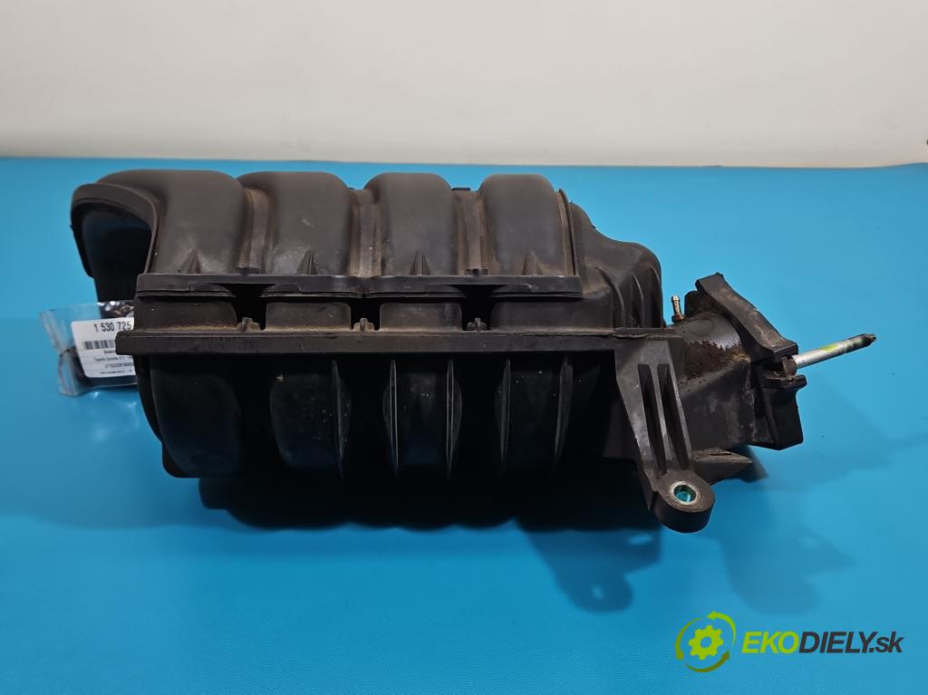 Toyota Corolla E11 1997-2002 1.4 vvti 97KM manual 71 kW 1398 cm3 3- zvod nasávací 17120-22020 (Sacie potrubie)